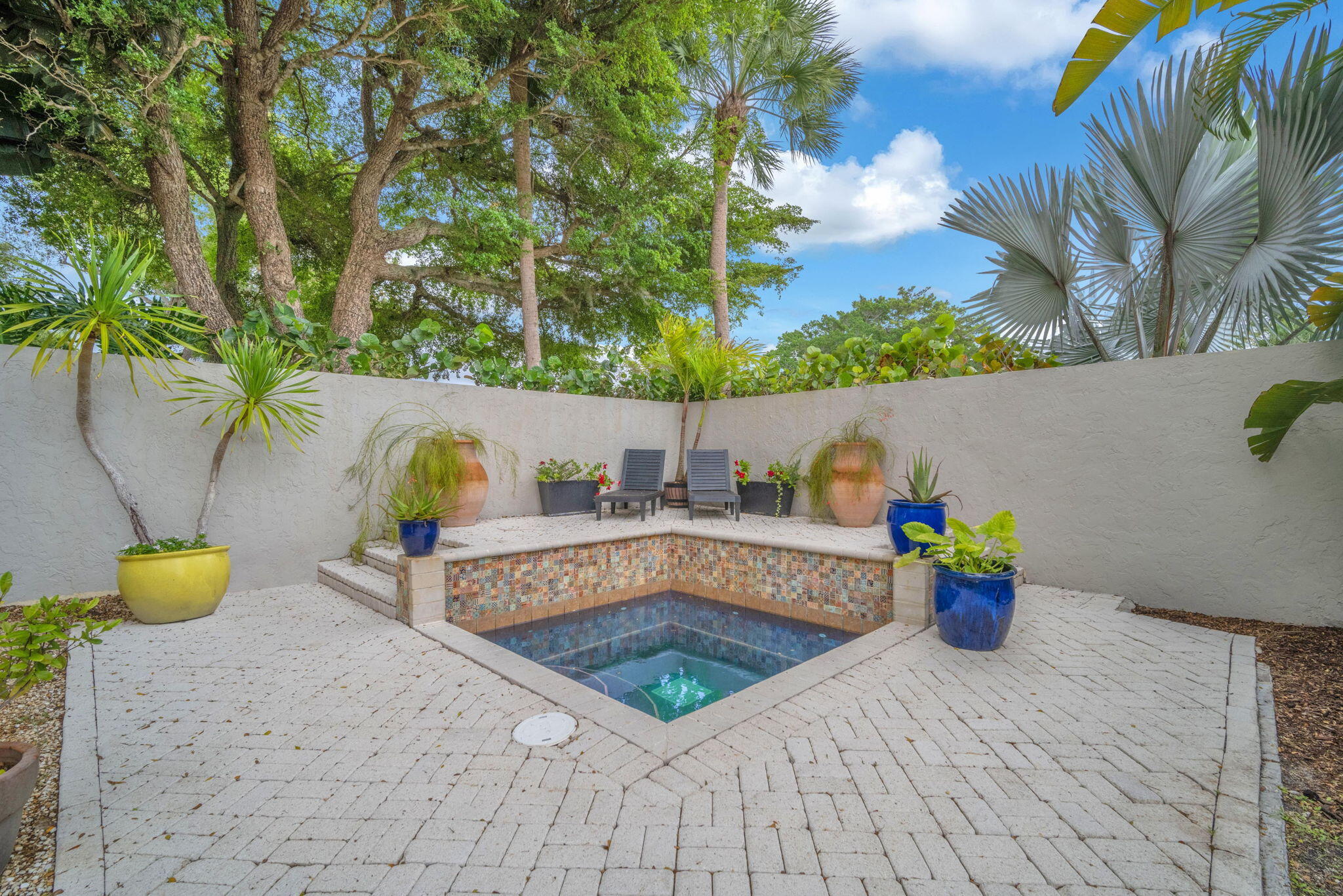 FIRST FAIRWAY CONDO - Residential