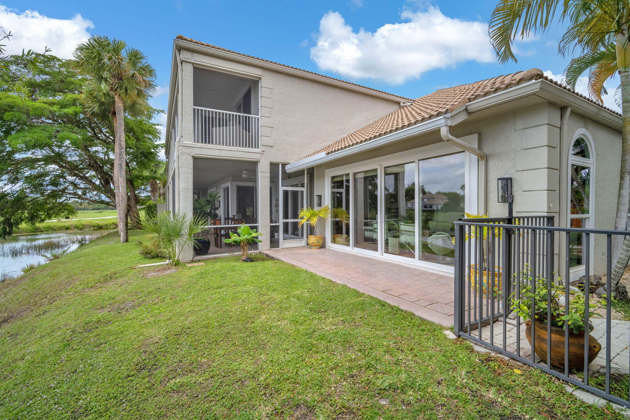FIRST FAIRWAY CONDO - Residential