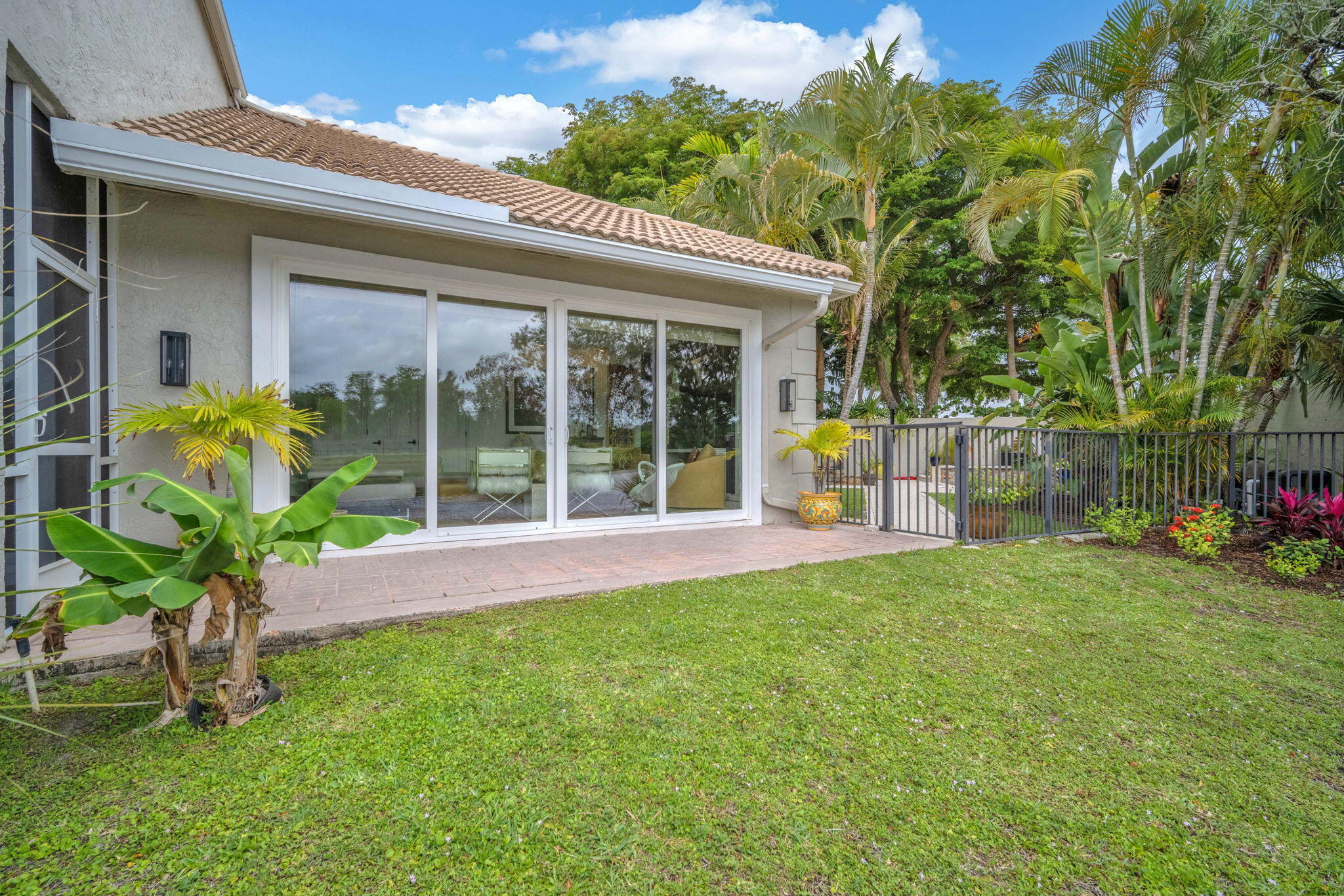 FIRST FAIRWAY CONDO - Residential