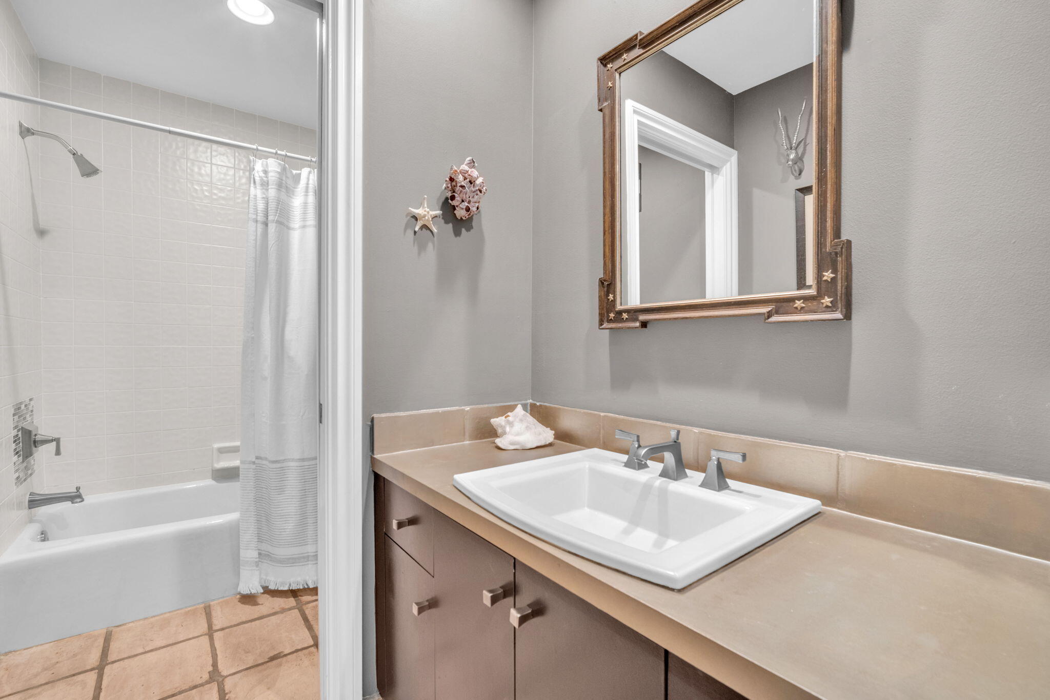 FIRST FAIRWAY CONDO - Residential