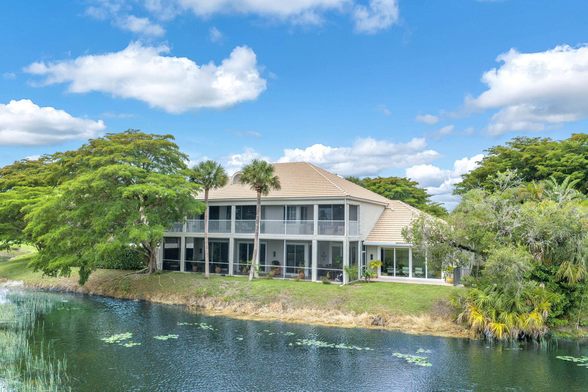 FIRST FAIRWAY CONDO - Residential