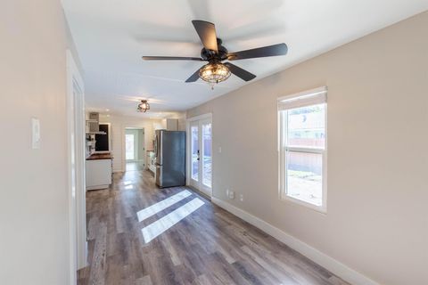 A home in Lake Worth Beach