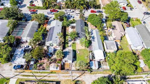 A home in Lake Worth Beach