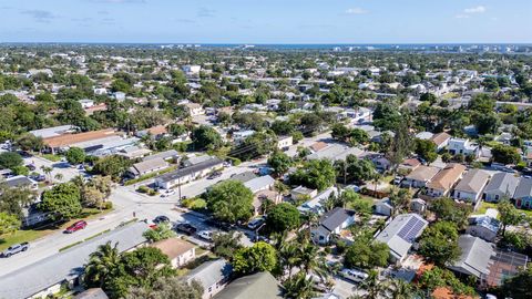 A home in Lake Worth Beach