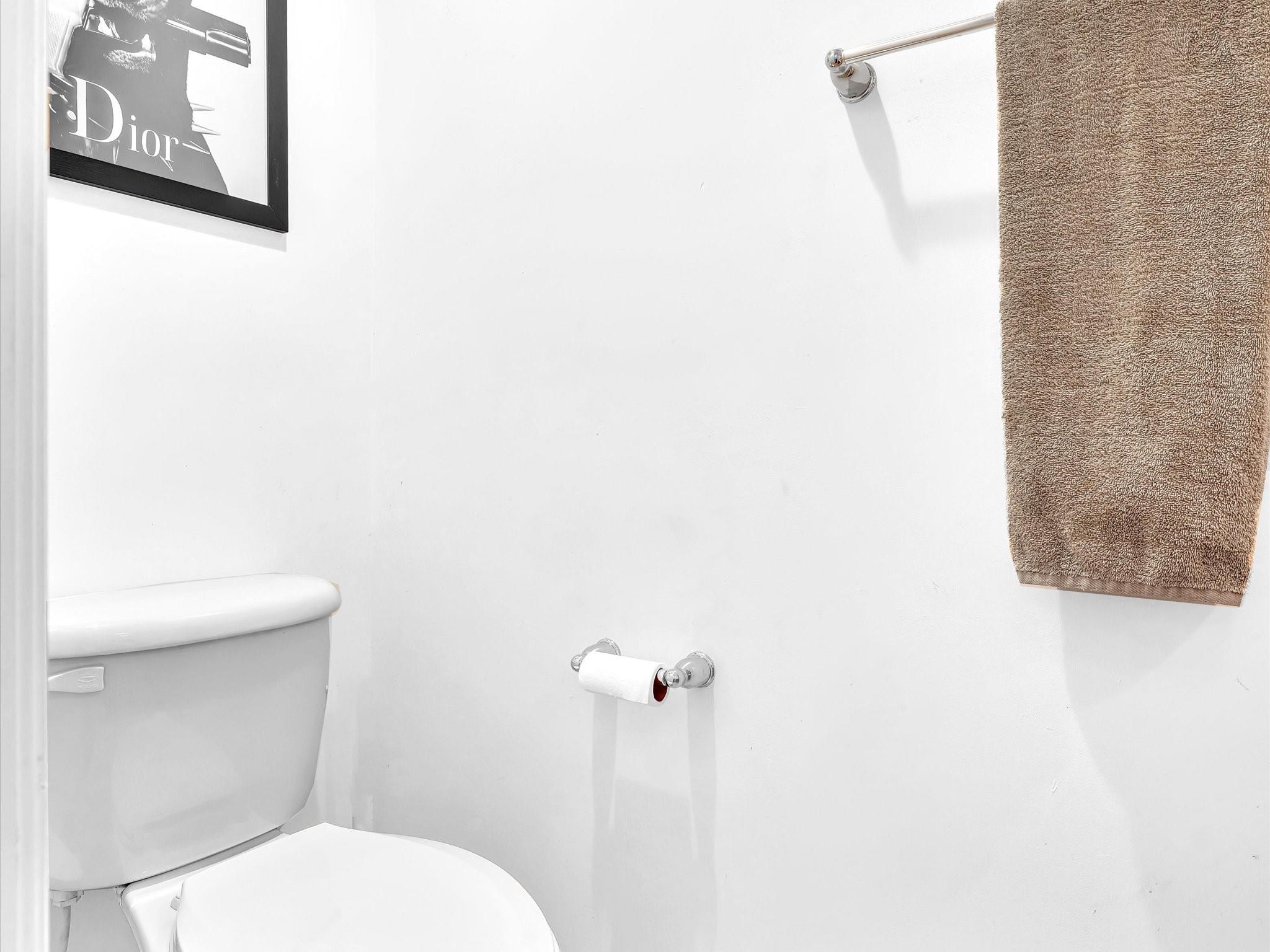 Vintage Lighthouse Point - Residential