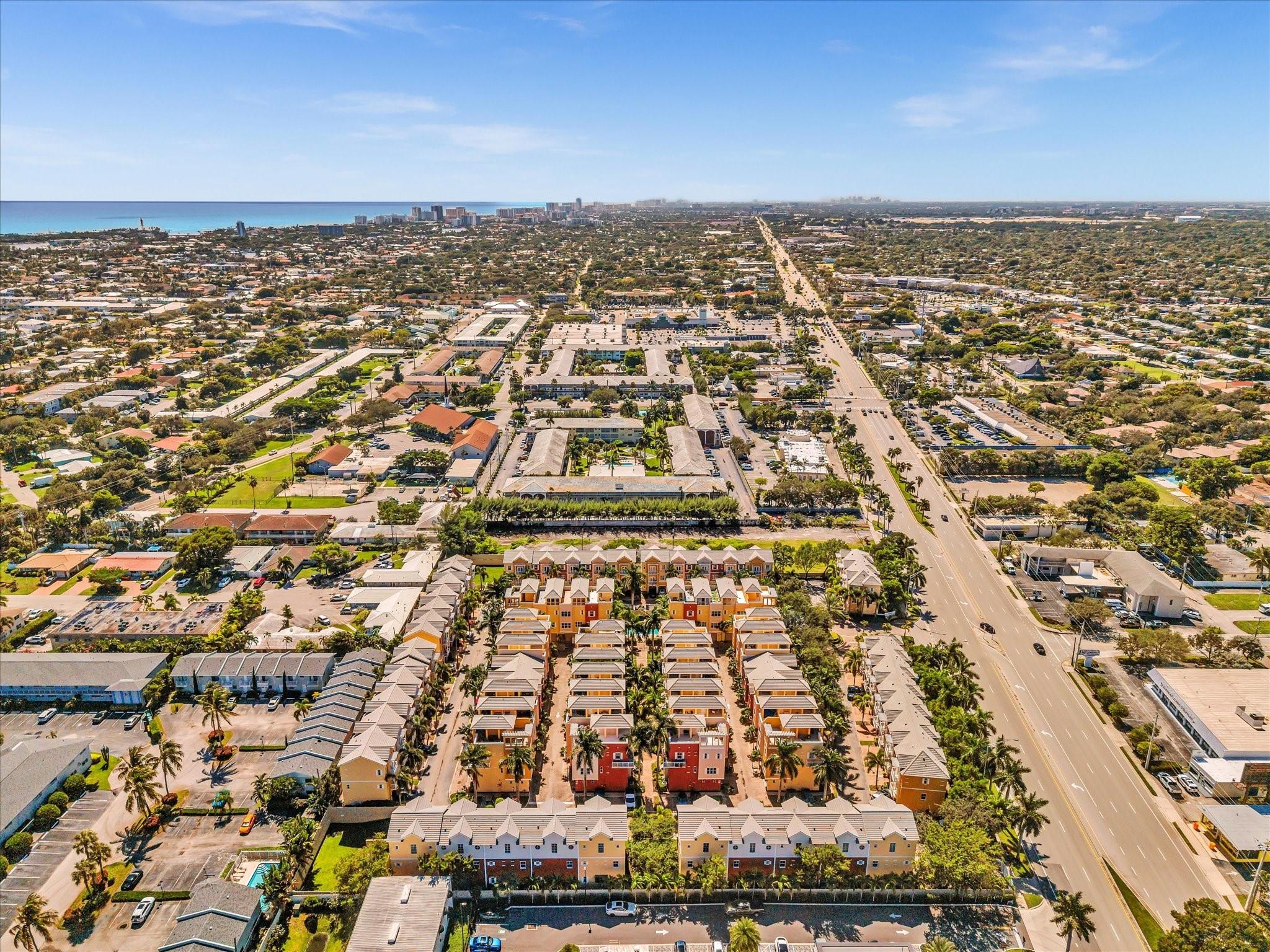 Vintage Lighthouse Point - Residential