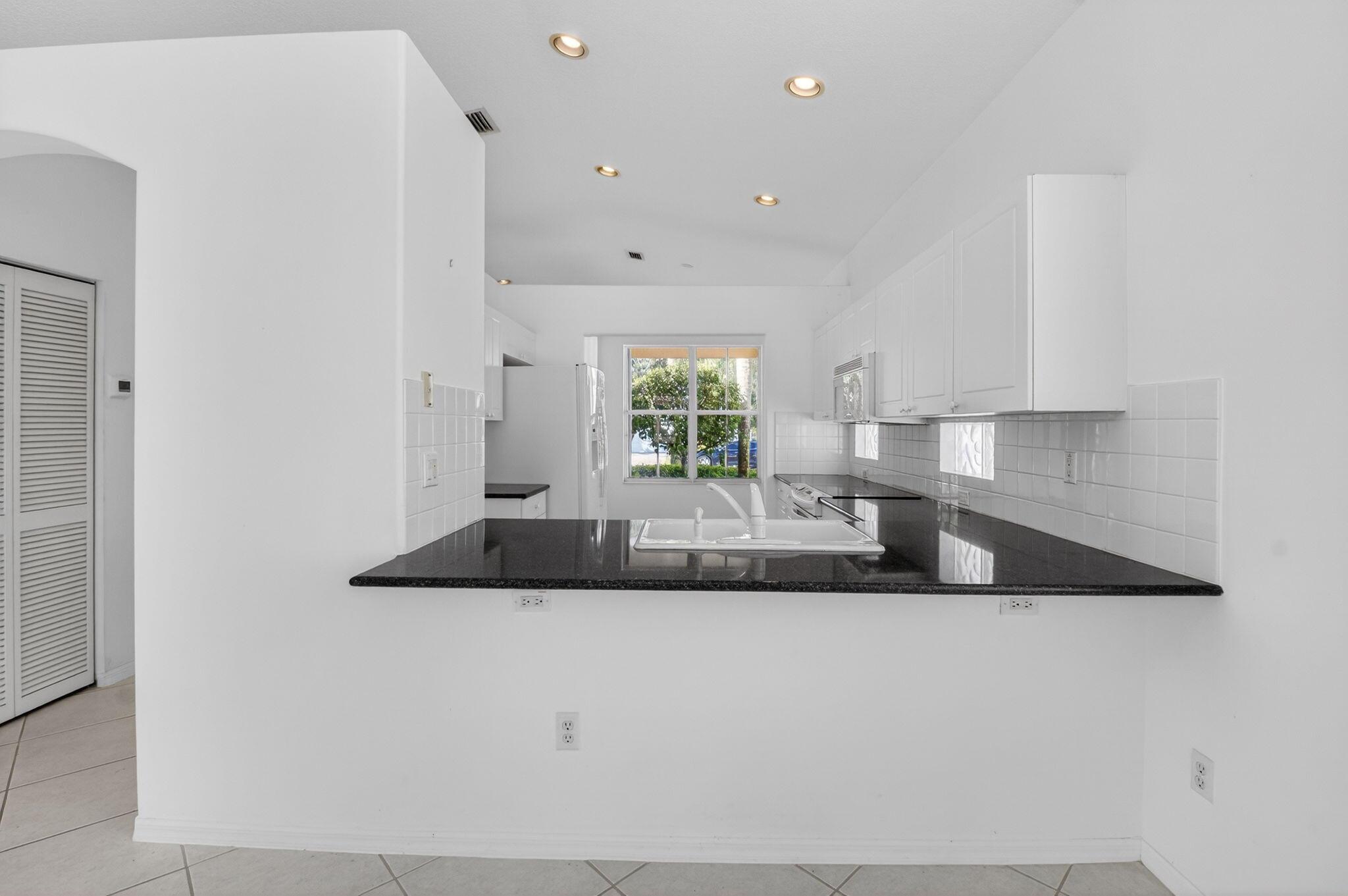 VENETIAN ISLES - Residential