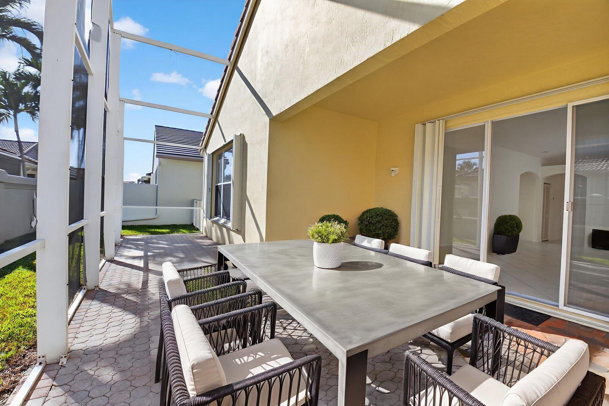 VENETIAN ISLES - Residential