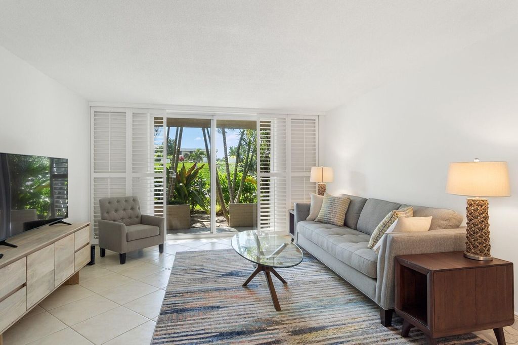 Photo of 139 Sunrise Avenue #1020, Palm Beach, FL 33480 (MLS # R11050847)