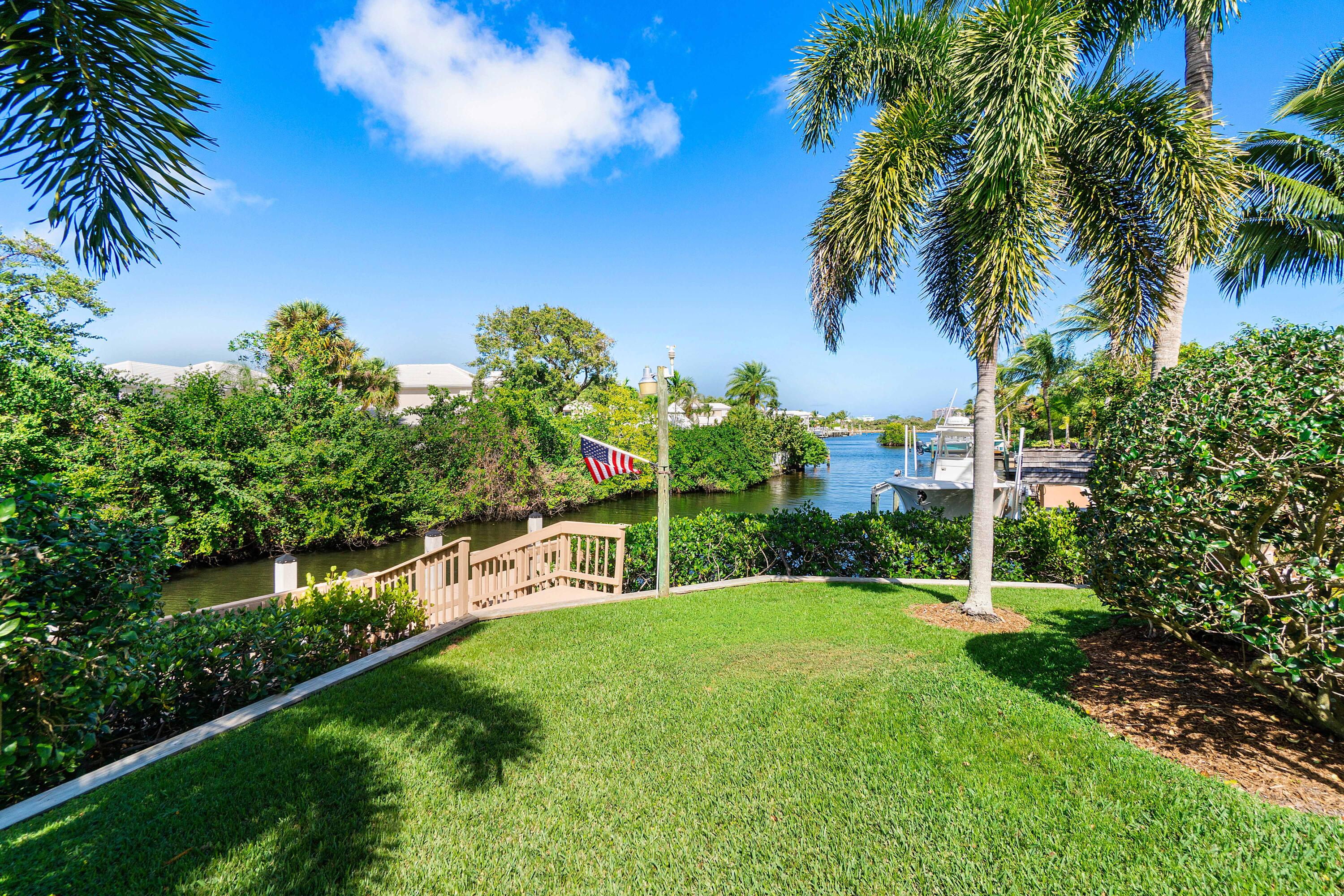 LITTLE CYPRESS POINTE - Residential