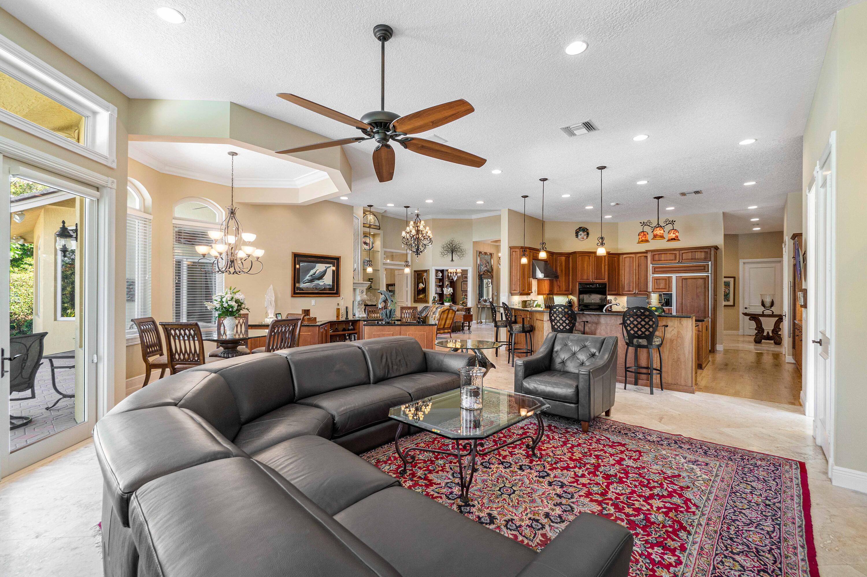 LITTLE CYPRESS POINTE - Residential