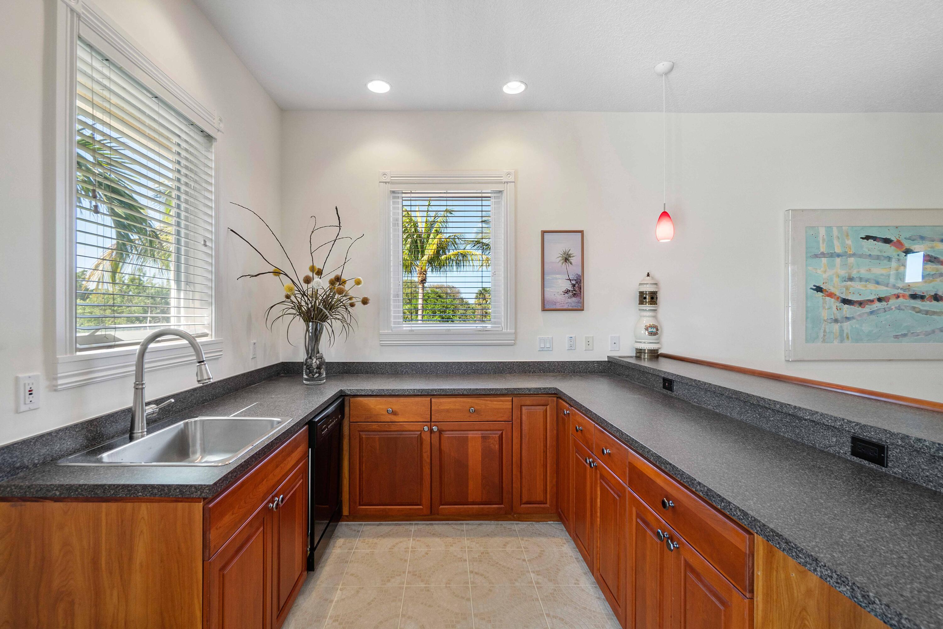 LITTLE CYPRESS POINTE - Residential