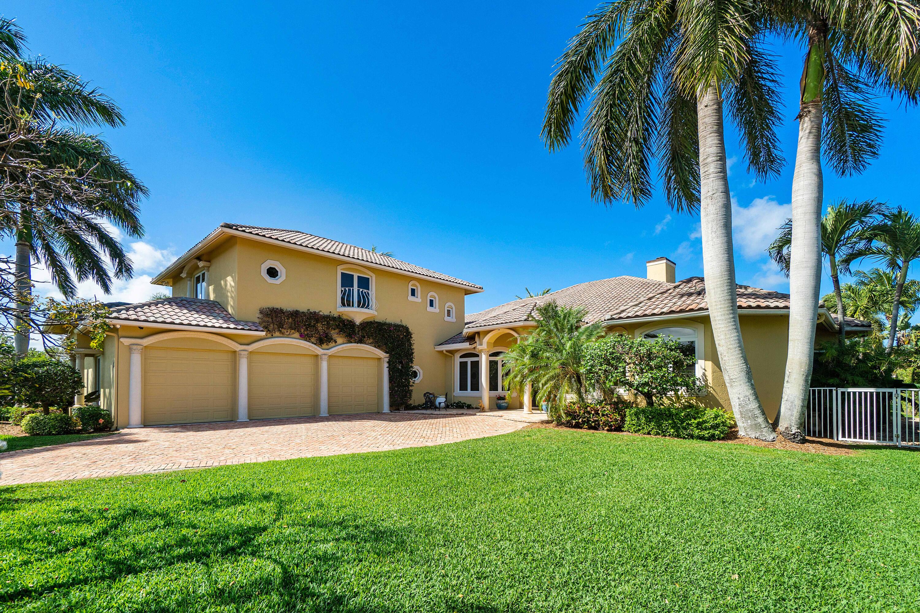 LITTLE CYPRESS POINTE - Residential