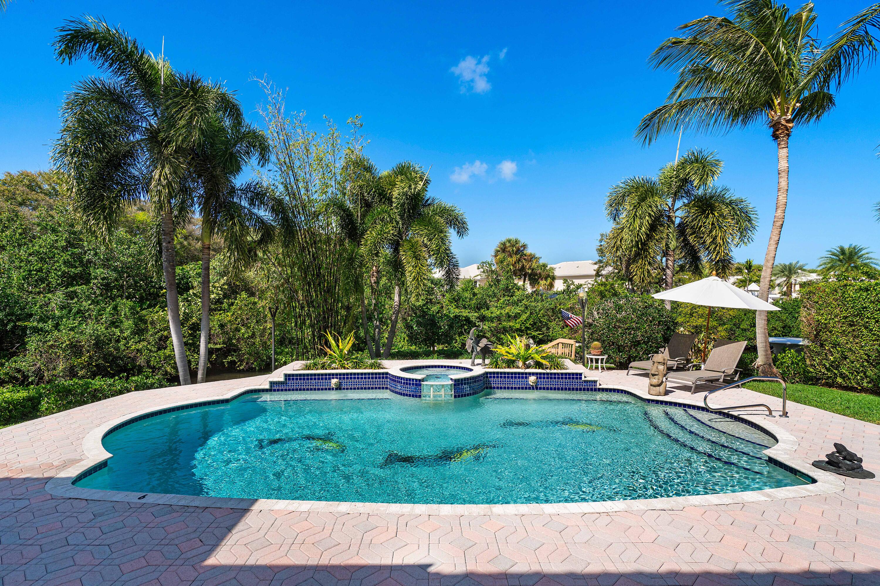 LITTLE CYPRESS POINTE - Residential