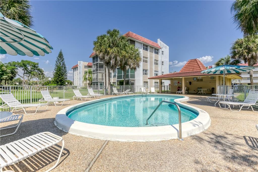 LAS VISTAS - Residential