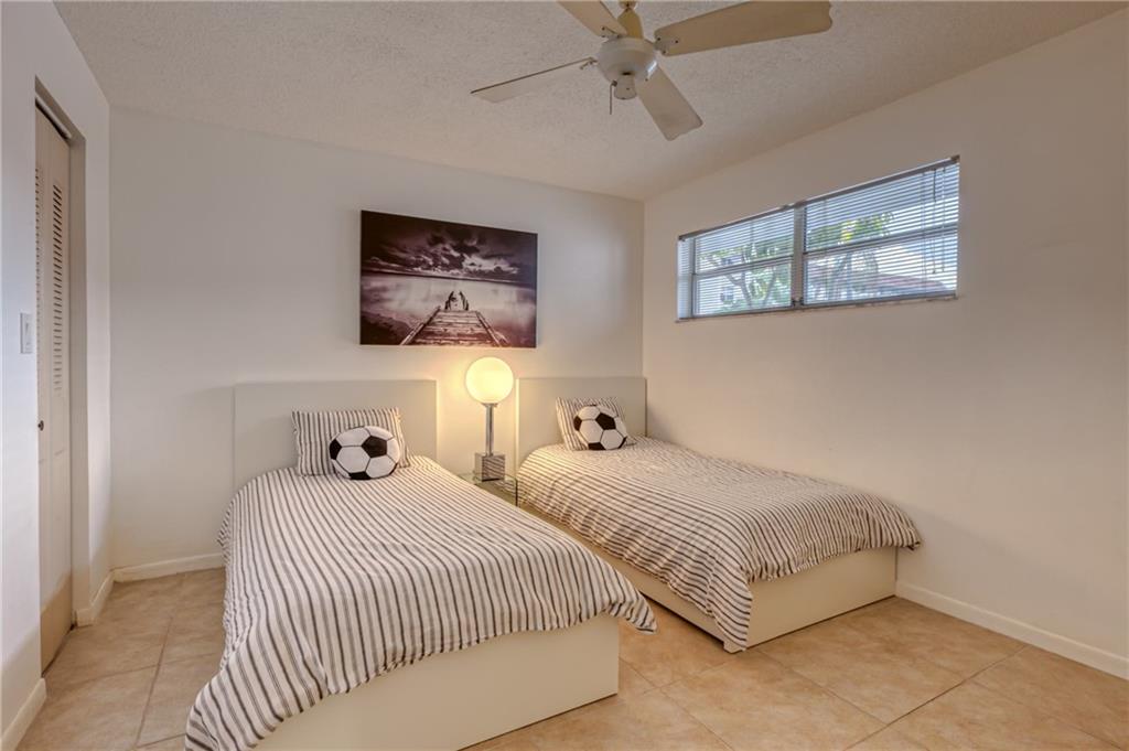 LAS VISTAS - Residential