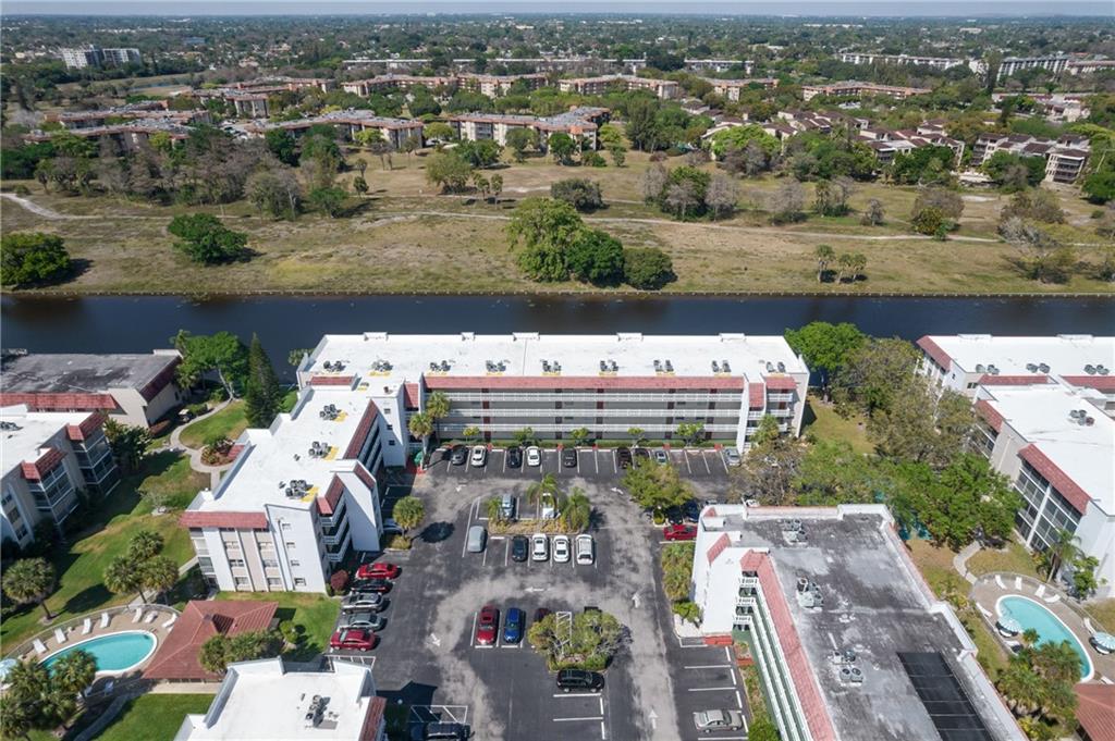LAS VISTAS - Residential