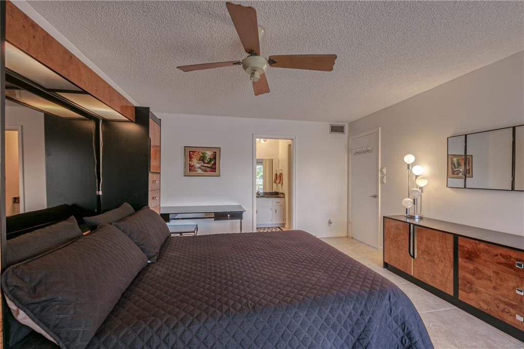 LAS VISTAS - Residential