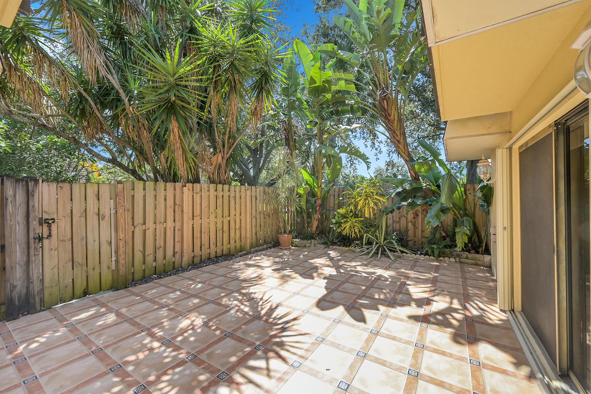 2947 SW 22nd Circle 28a