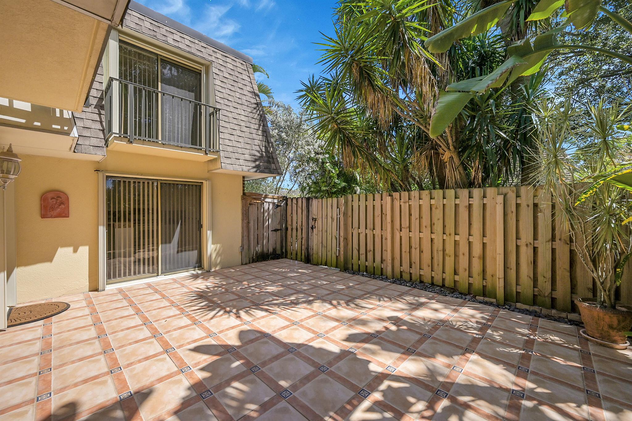 2947 SW 22nd Circle 28a