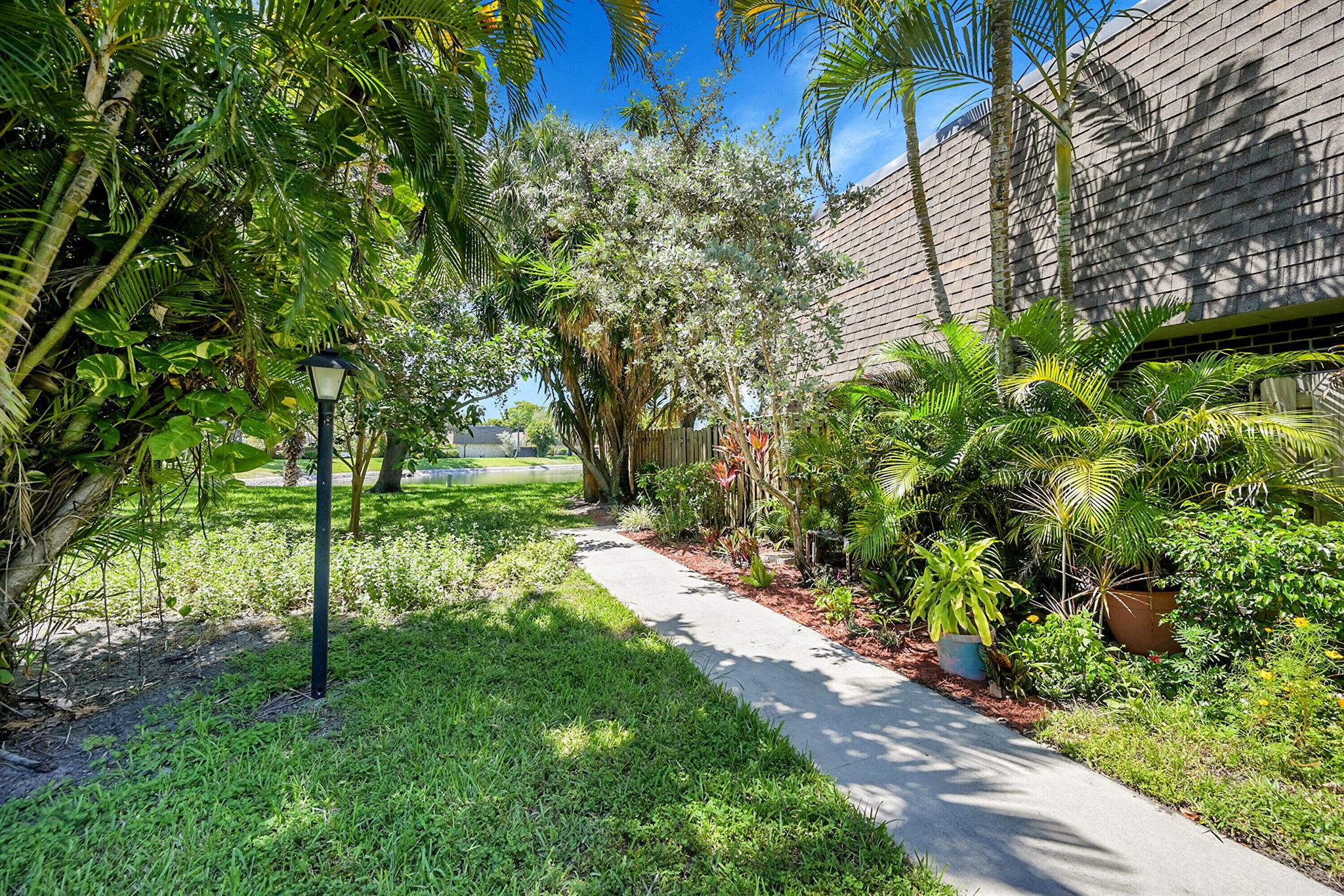 2947 SW 22nd Circle 28a