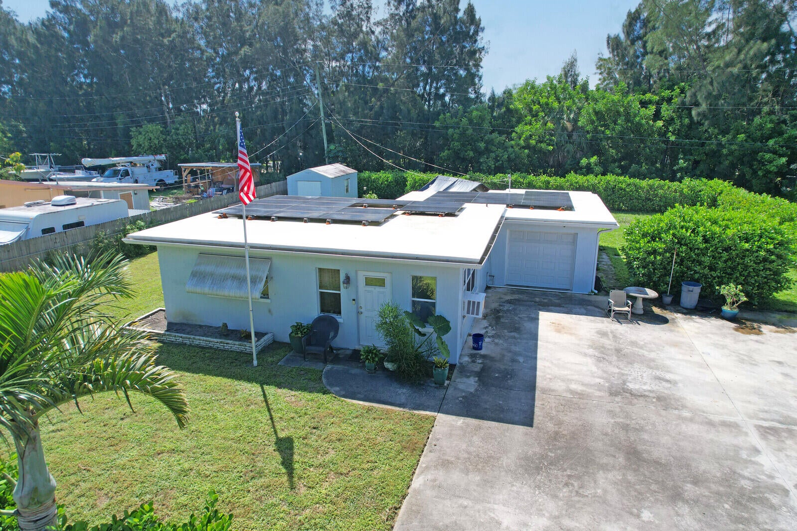 2708 CHEROKEE Court