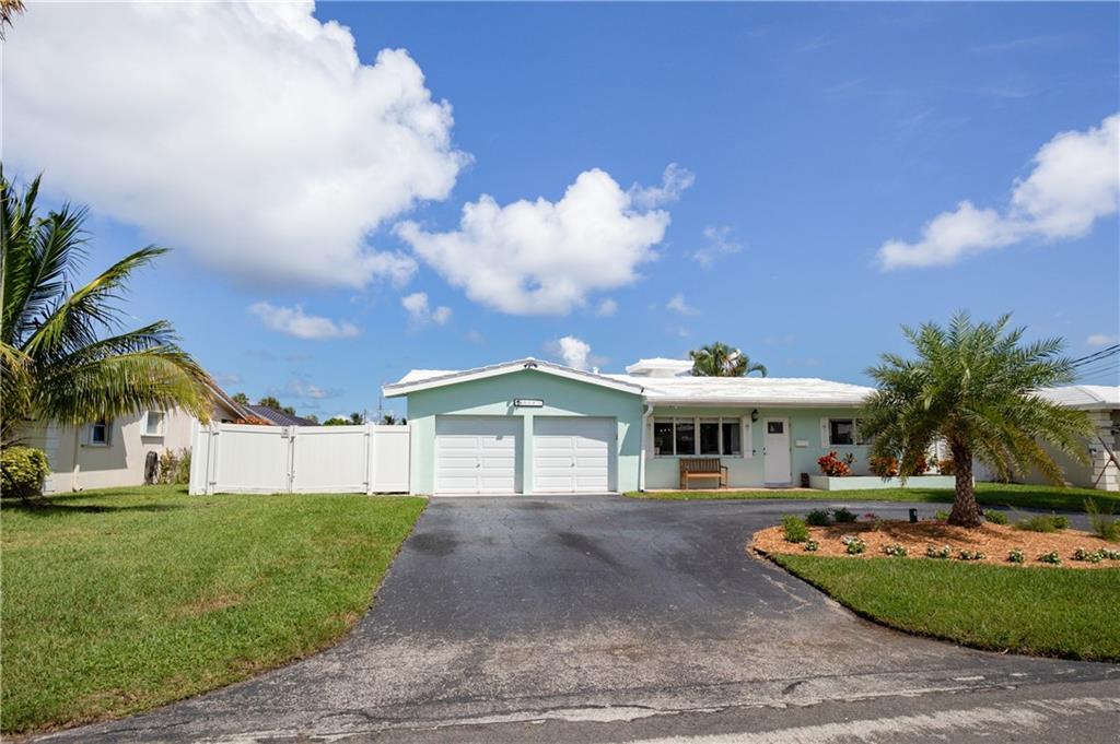 CYPRESS ISLES ESTATES FIR - Residential