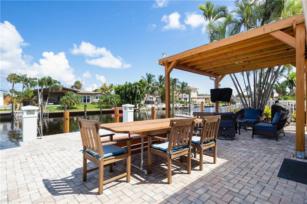CYPRESS ISLES ESTATES FIR - Residential