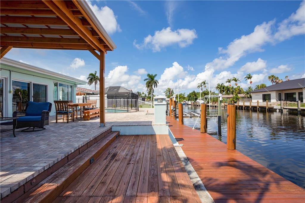CYPRESS ISLES ESTATES FIR - Residential