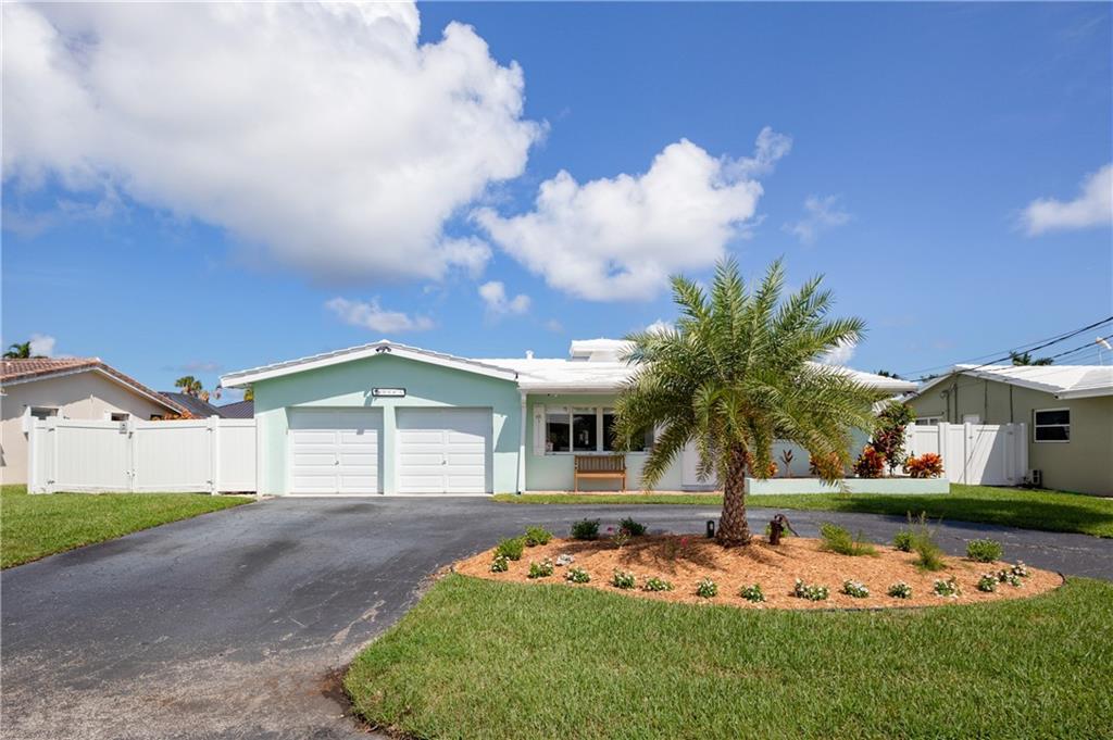 CYPRESS ISLES ESTATES FIR - Residential