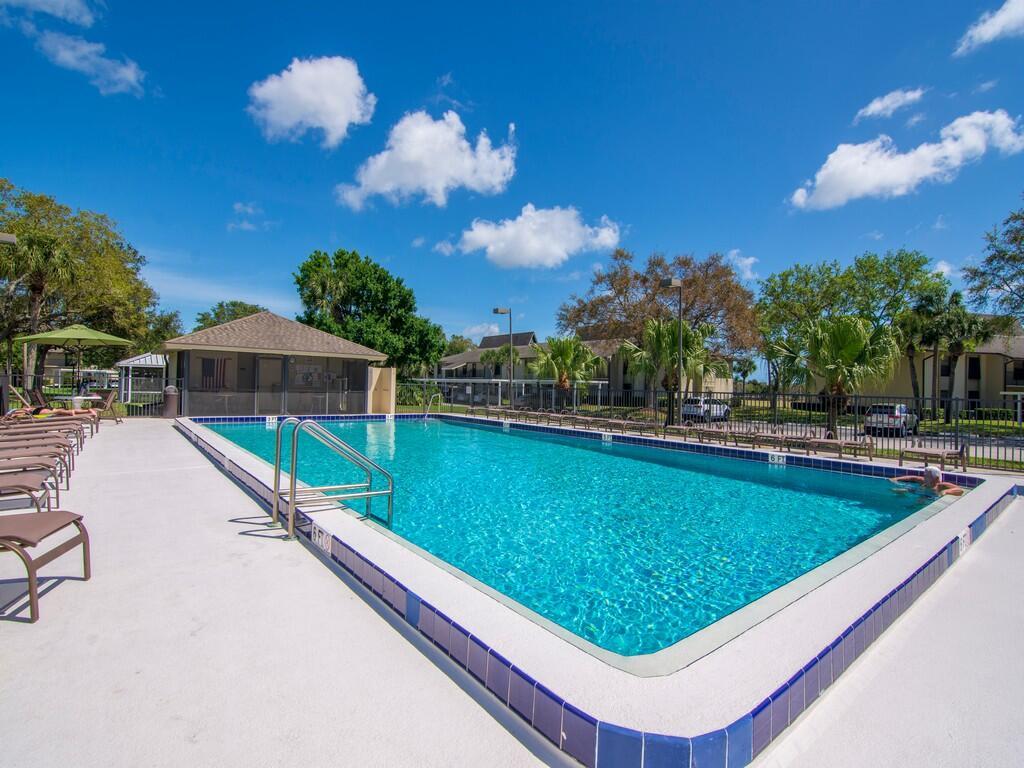 VISTA PLANTATION PHASE I & II - Residential