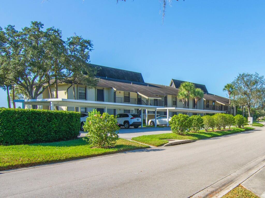 VISTA PLANTATION PHASE I & II - Residential