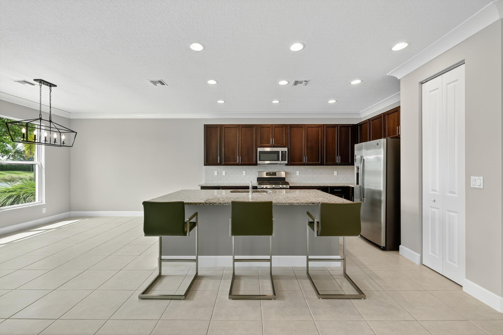 Valencia Grove - Residential