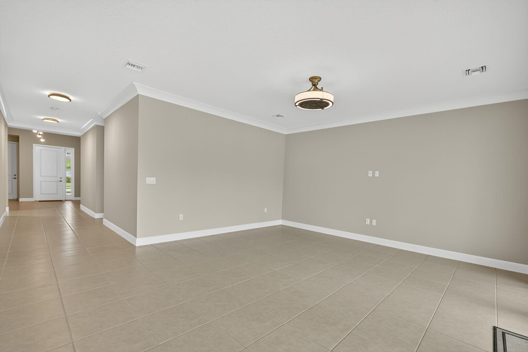 Valencia Grove - Residential