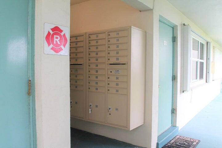 STERLING VILLAGE 240 CONDO - Residential Lease