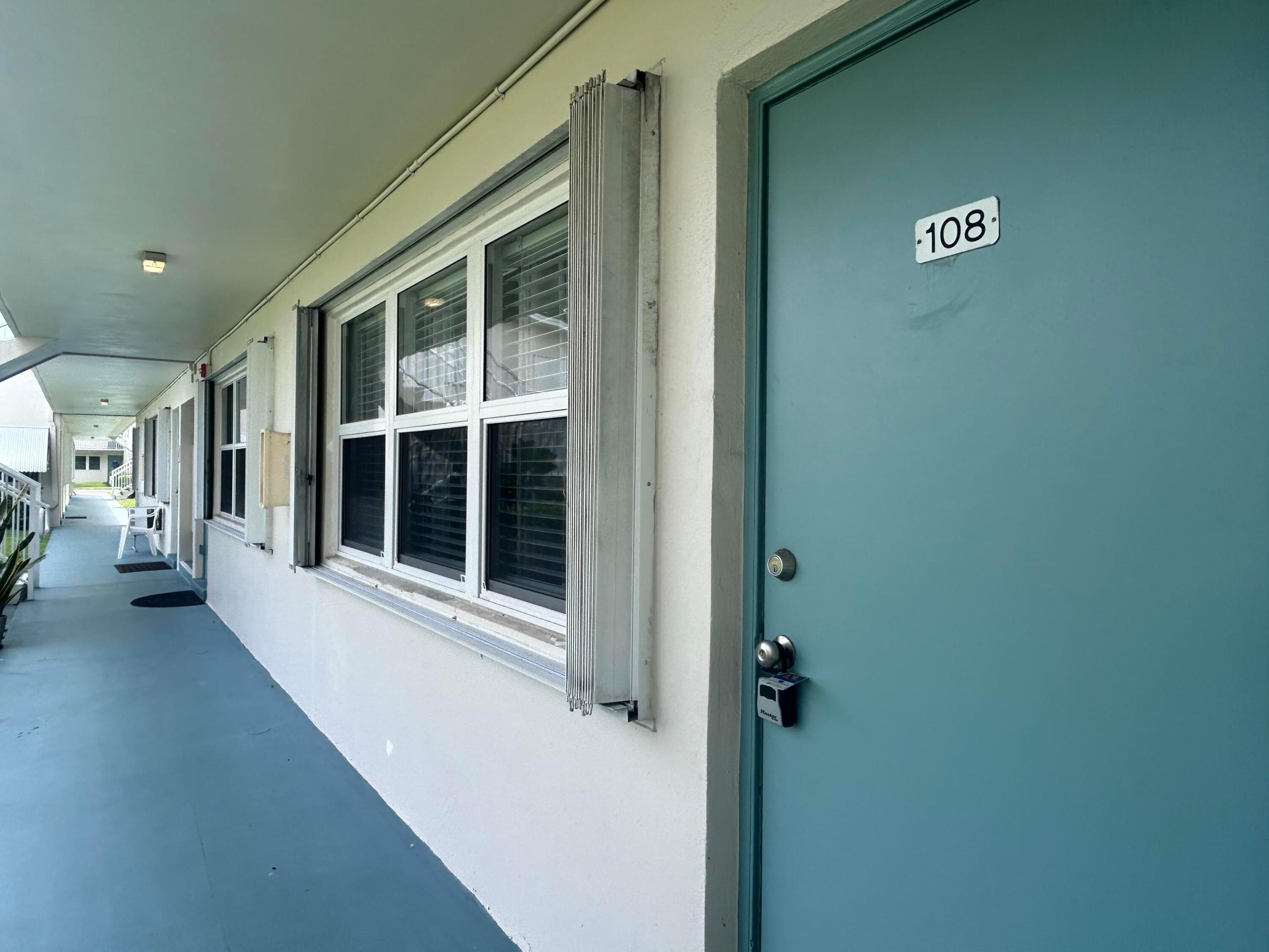 STERLING VILLAGE 240 CONDO - Residential Lease