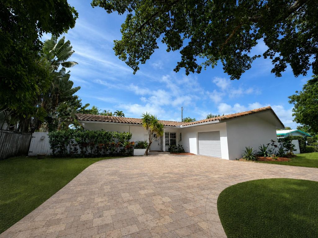 Photo of 3230 Aqua Vista Drive, Pompano Beach, FL 33062 (MLS # B26011714)