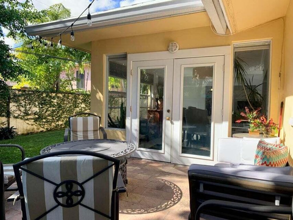 Photo of 3230 Aqua Vista Drive, Pompano Beach, FL 33062 (MLS # B26011714)