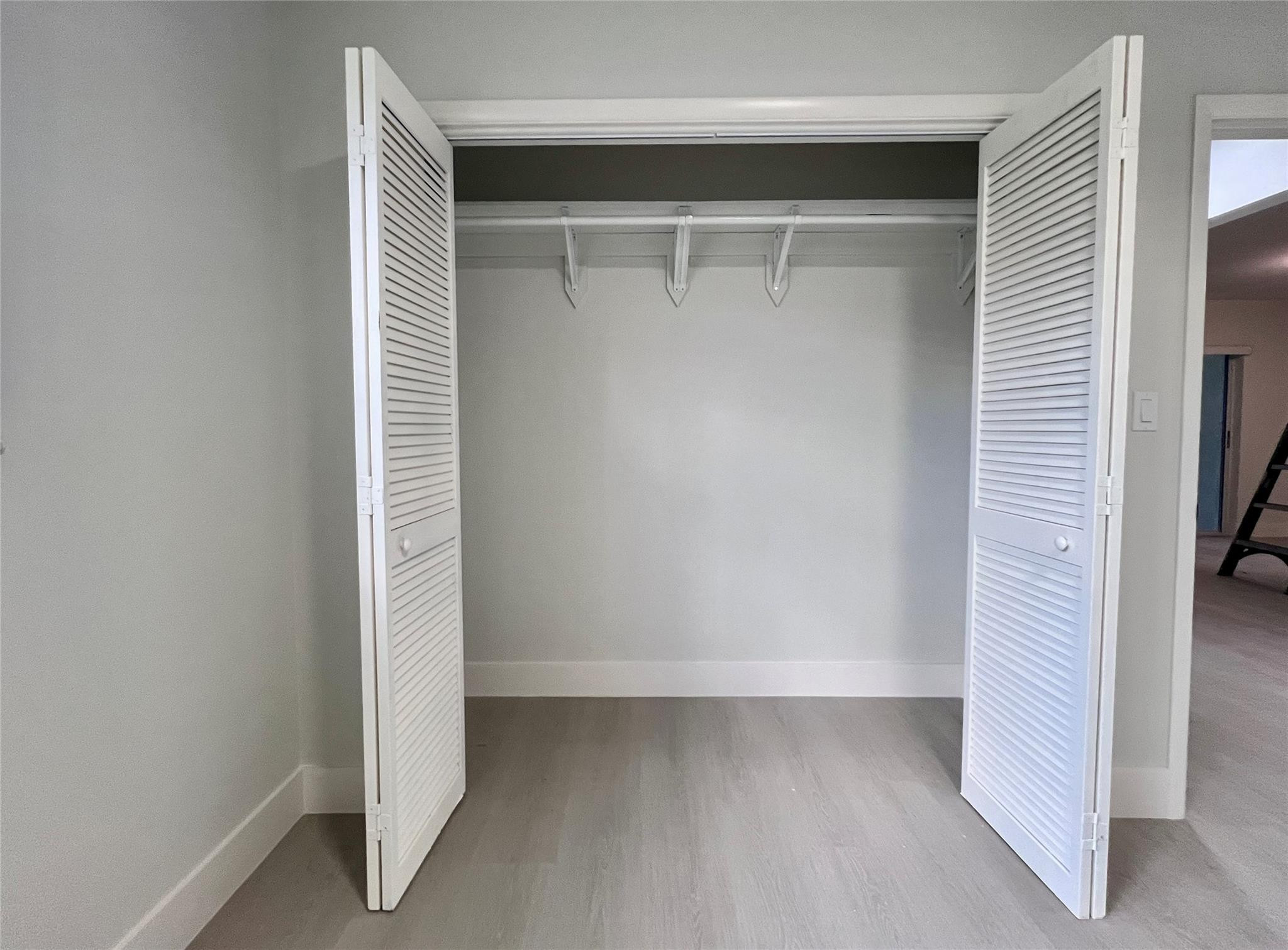 2ND REV PL OF INDUSTRIAL - Residential Lease