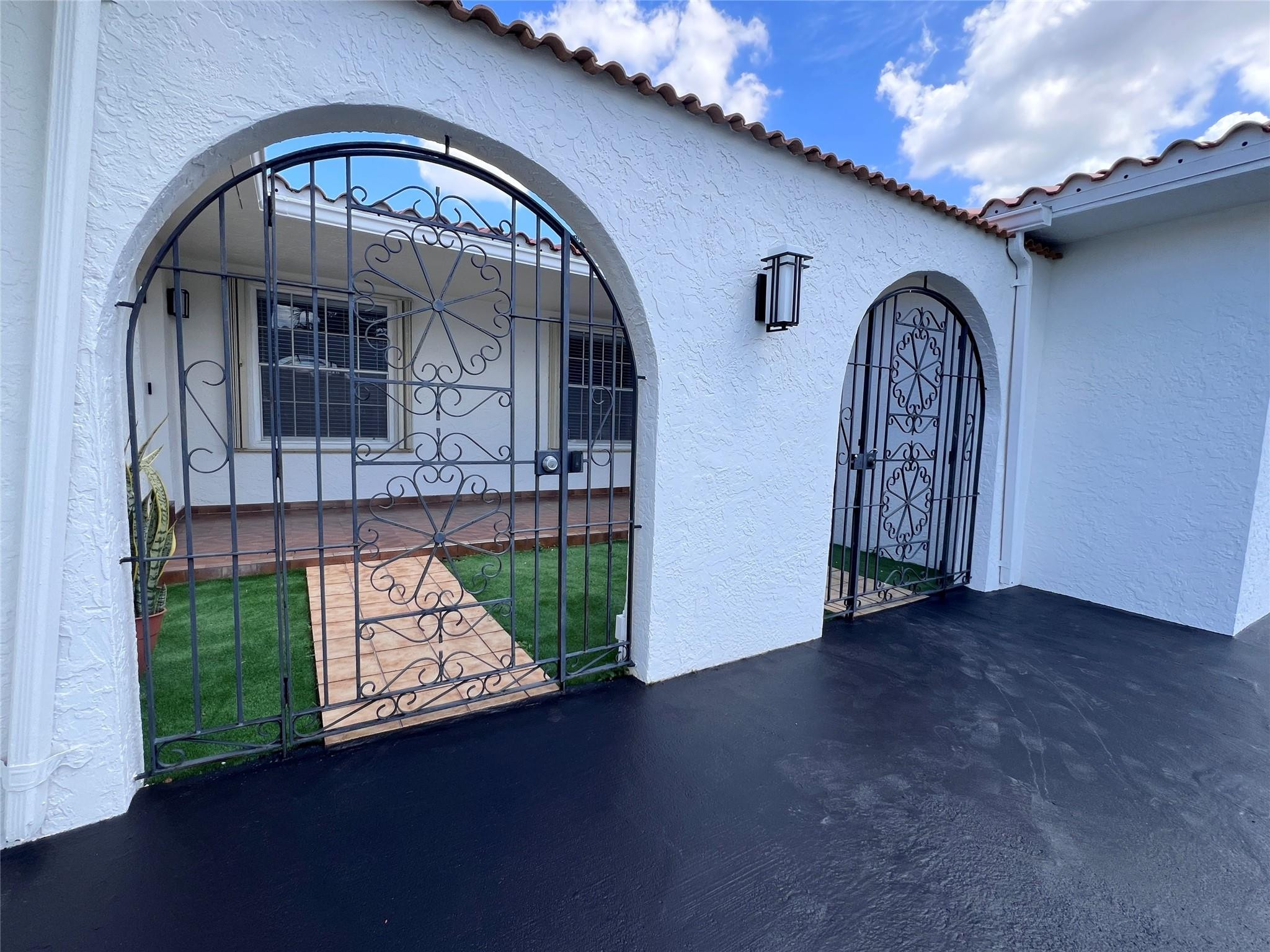 2ND REV PL OF INDUSTRIAL - Residential Lease