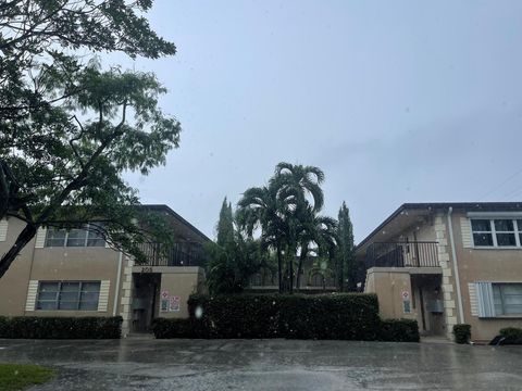 205 NE 3rd Street 110 Boynton Beach FL 33435