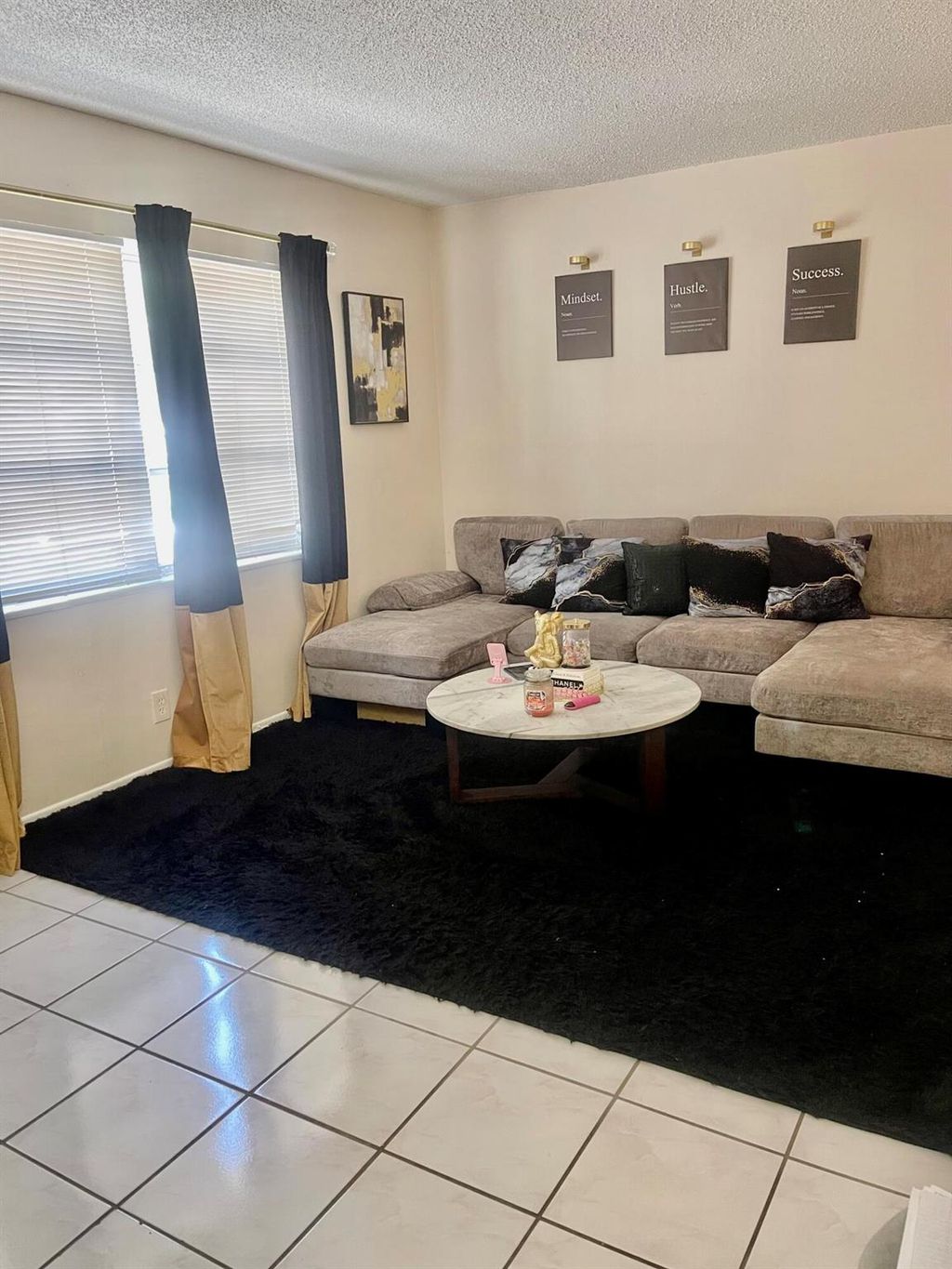 Photo of 205 NE 3rd Street #110, Boynton Beach, FL 33435 (MLS # R11132195)
