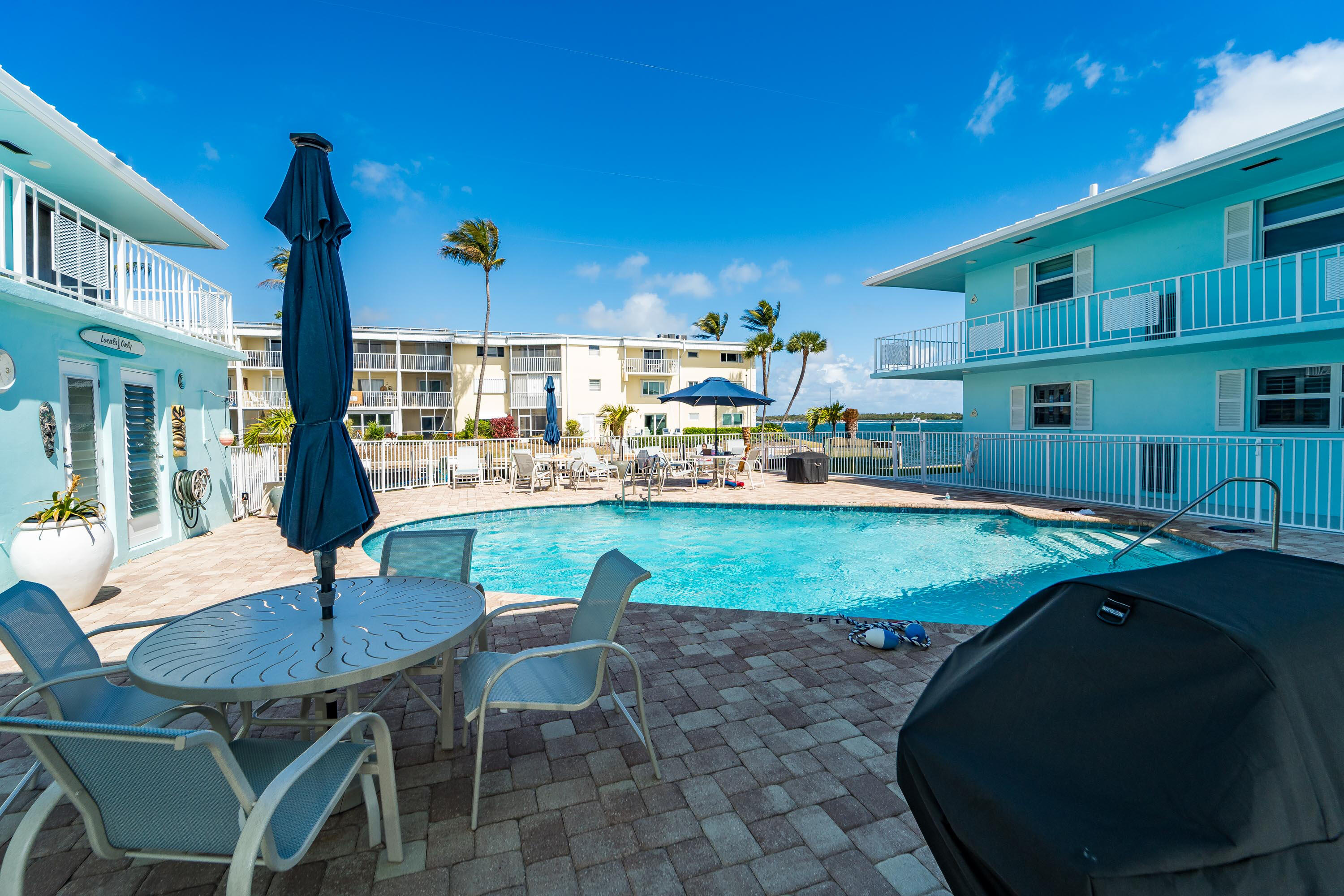 HARBOUR LIGHTS CONDO - Residential