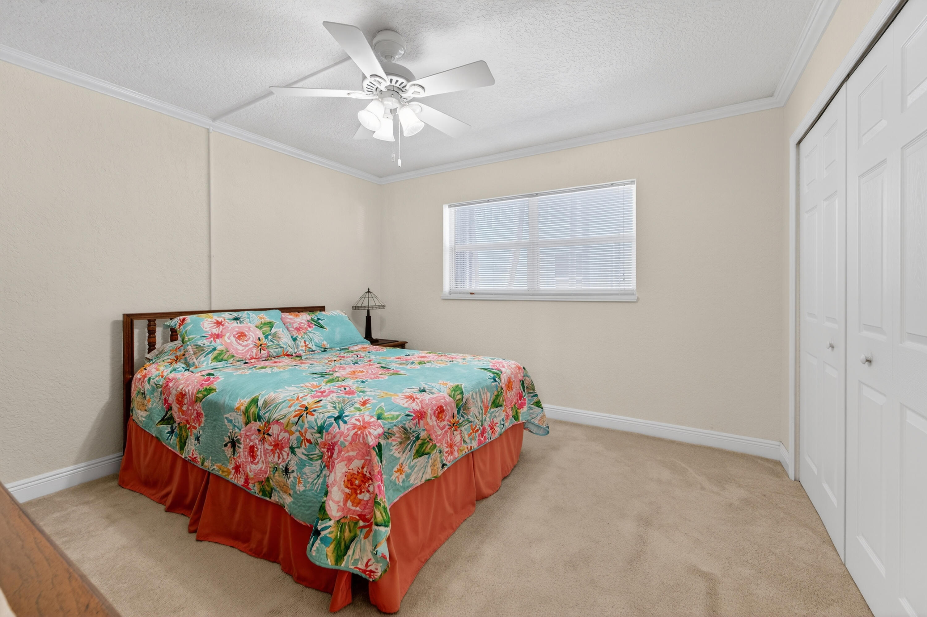 HARBOUR LIGHTS CONDO - Residential