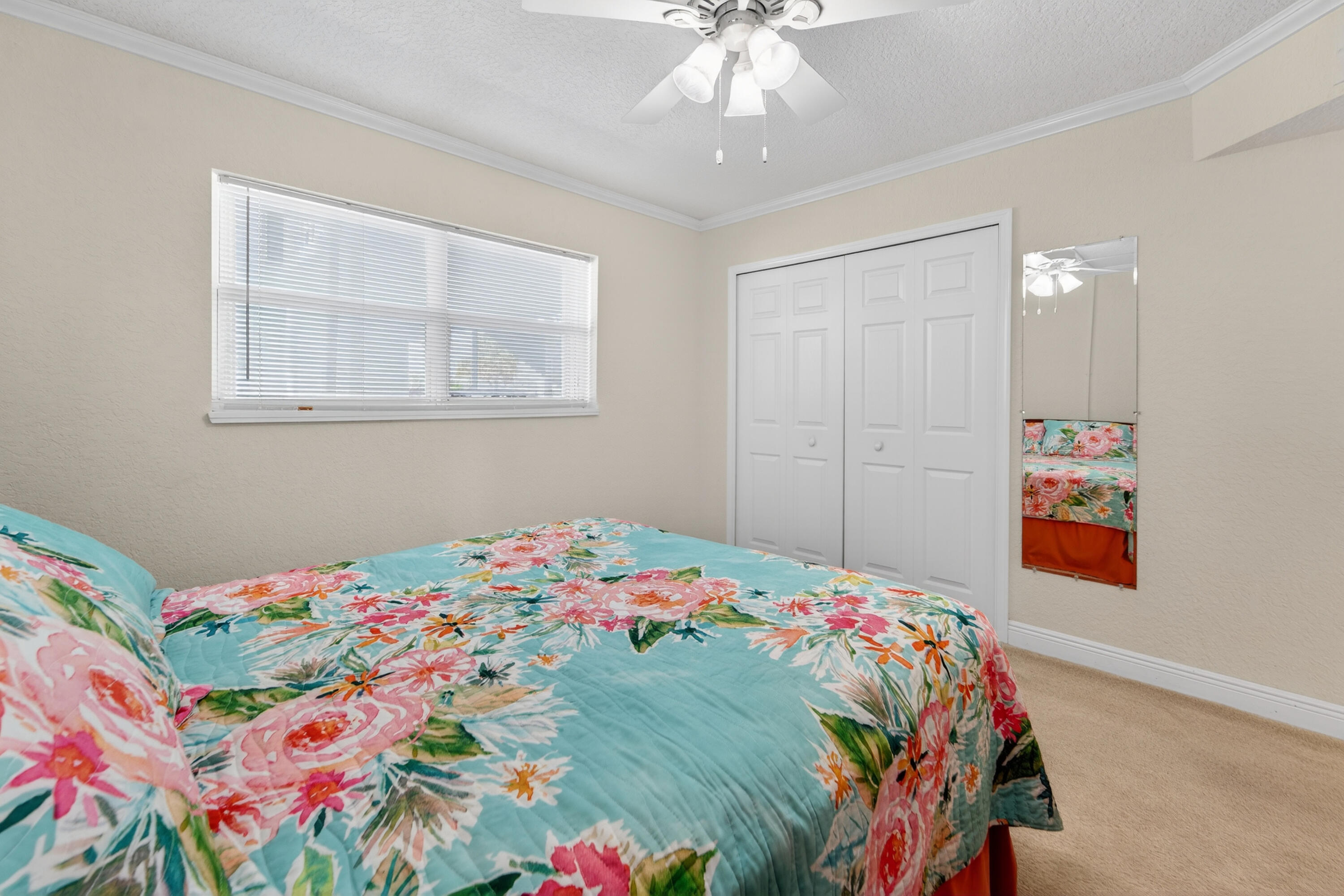 HARBOUR LIGHTS CONDO - Residential