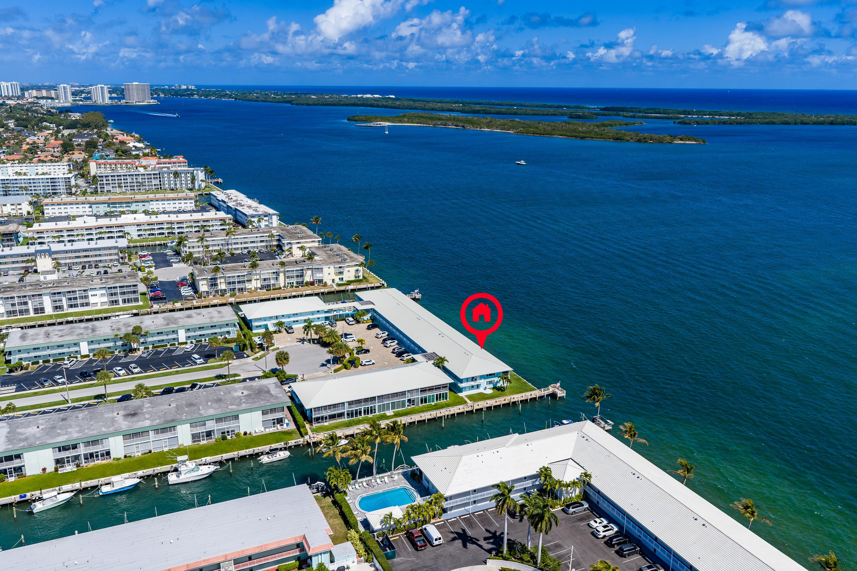 HARBOUR LIGHTS CONDO - Residential