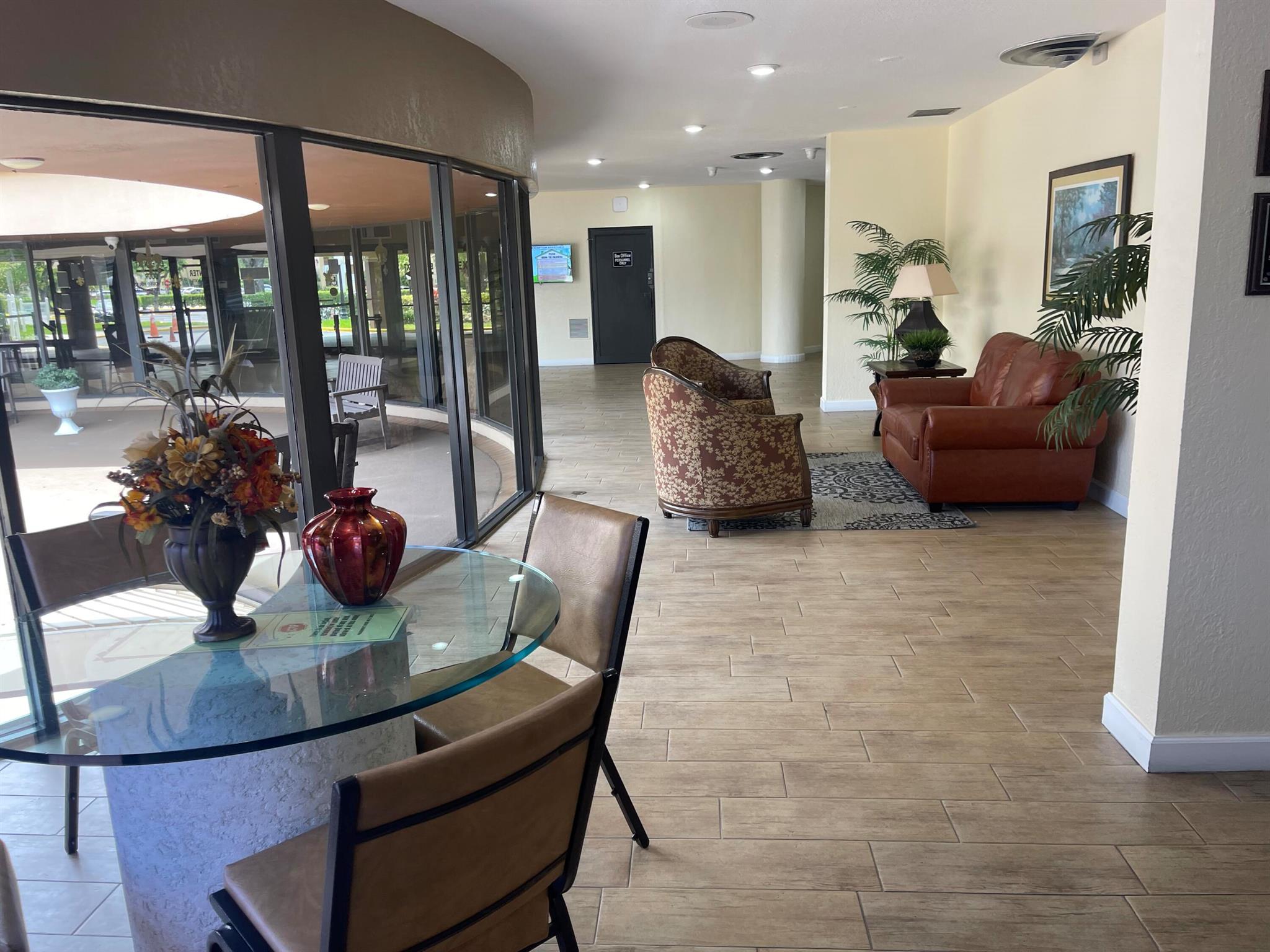 SUNRISE LAKES Phase 3 - Residential