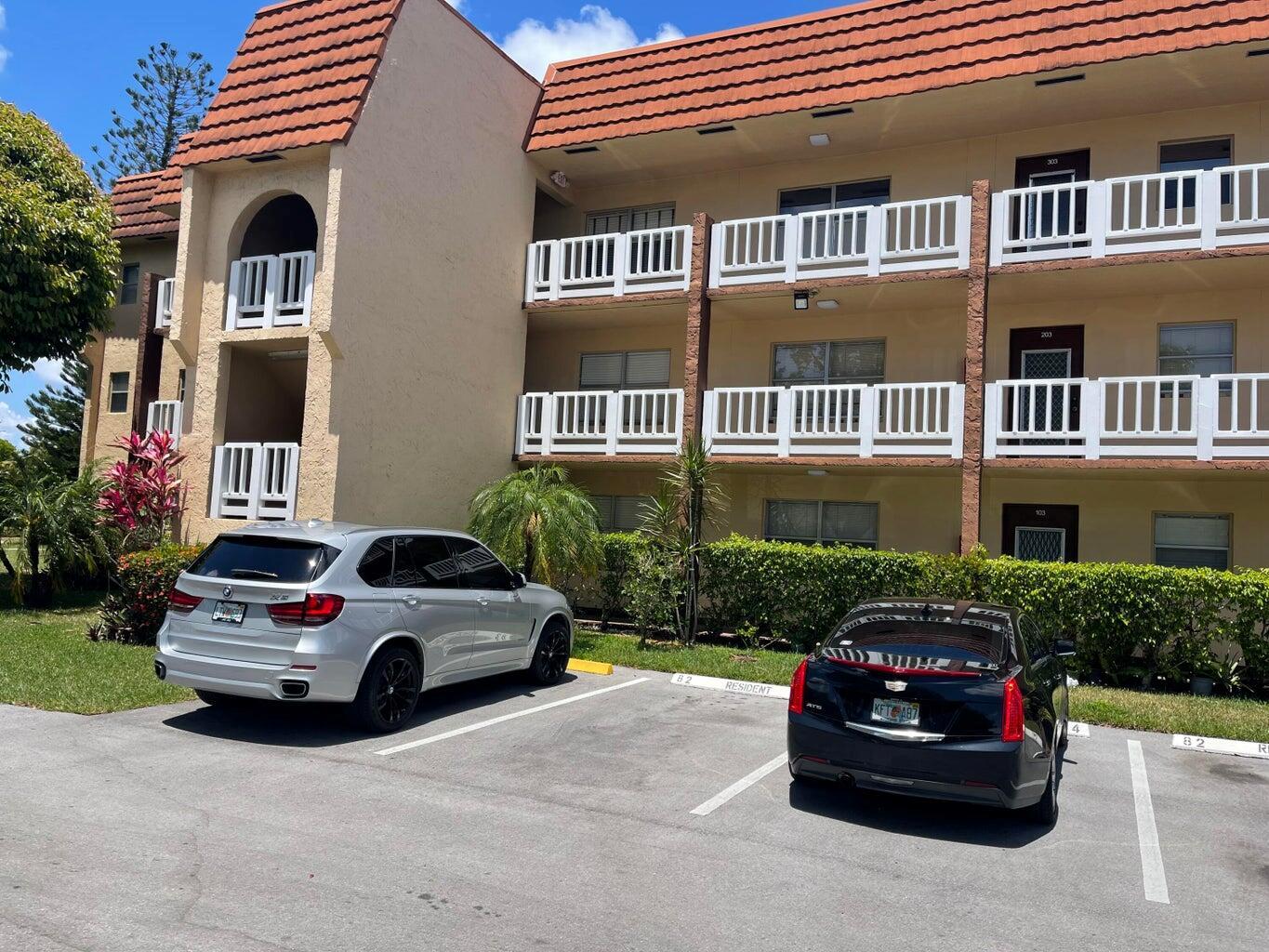 8901 Sunrise Lakes Boulevard 202
