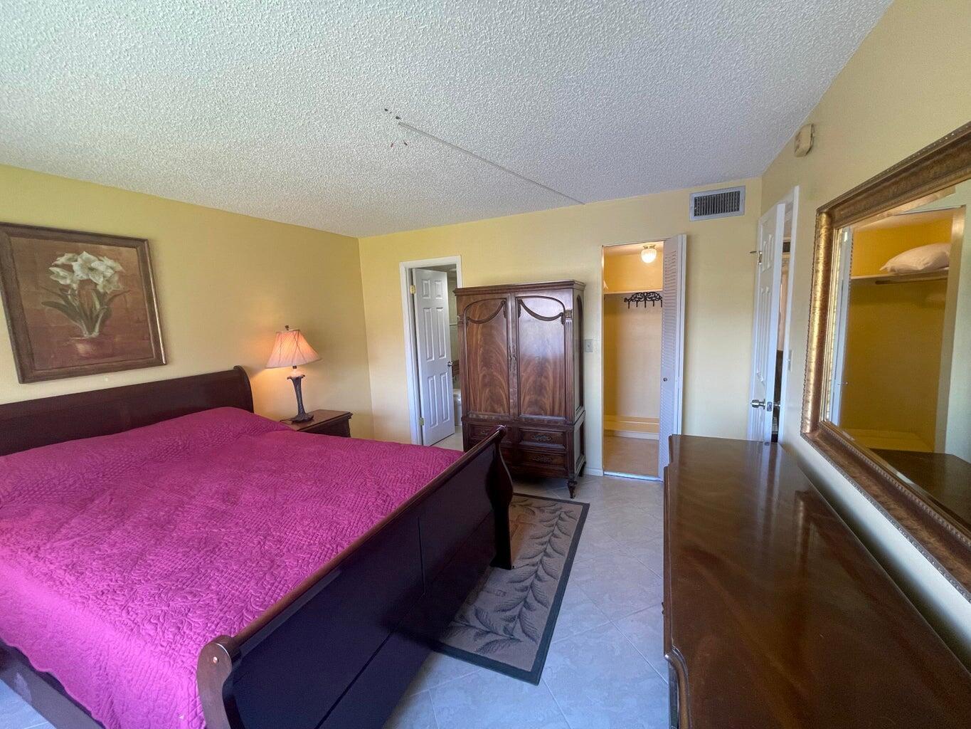 SUNRISE LAKES Phase 3 - Residential