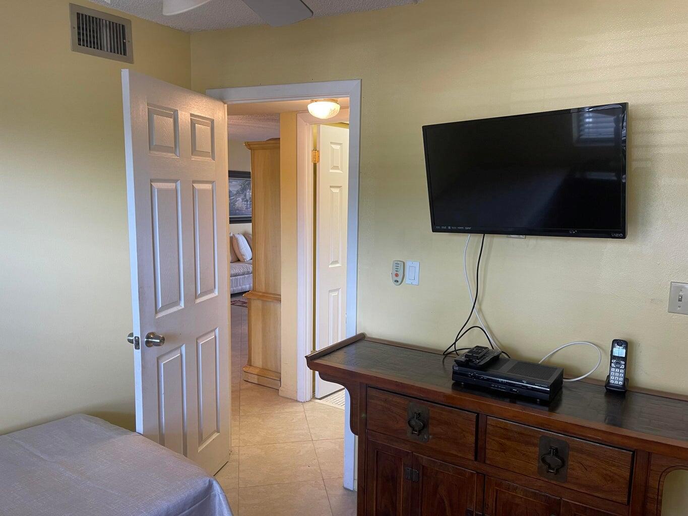 SUNRISE LAKES Phase 3 - Residential